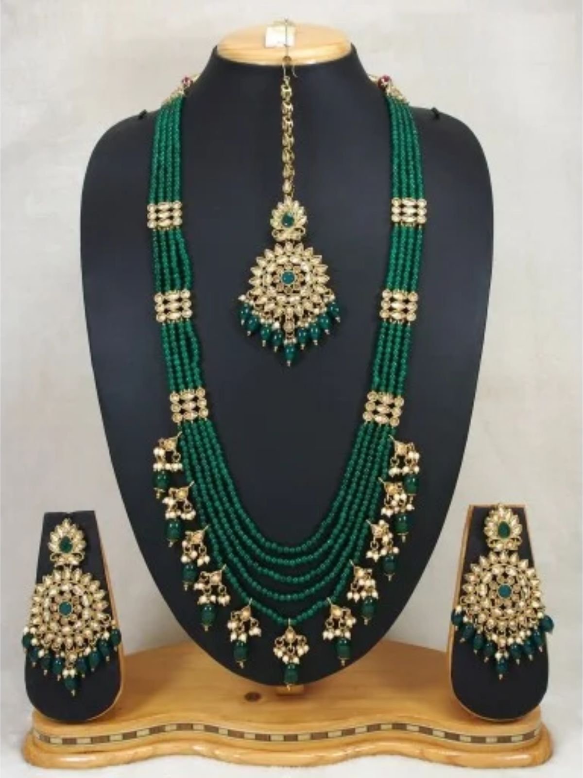 Beads-Malaset-1.jpg Beads & Malaset - Image 1