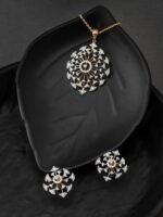 Chain - Image 2